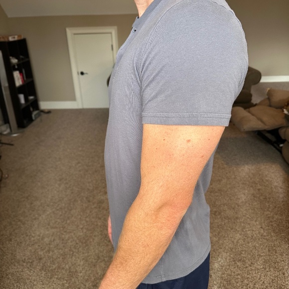 Fresh Clean Tees Medium Grey Henley Men's Short Sleeve Soft Shirt - Picture 6 of 9